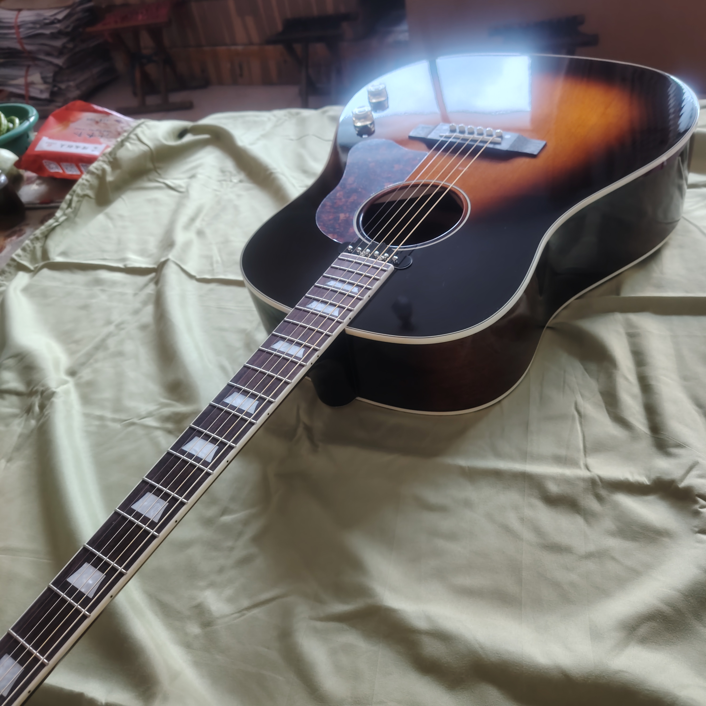 High quality 6-string J-160TS  - Musical Instrument Strings のレビューと価格